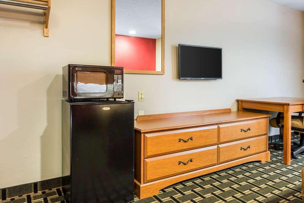 Econo Lodge Inn & Suites Peoria Illinois Rom bilde